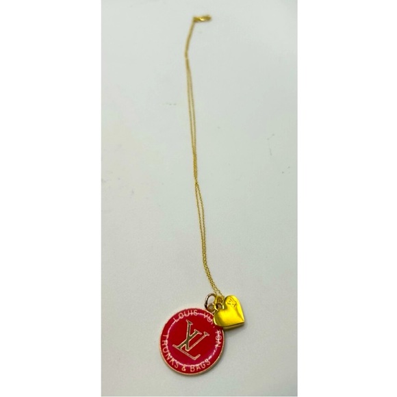 LOUIS VUITTON Trunks Circular Logo & Heart Double Charm Necklace Gold & Pink - Picture 2 of 9